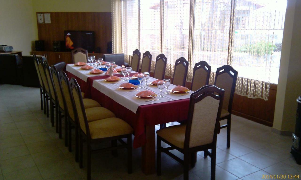 Вила Дъбовец Dubovets Exterior foto